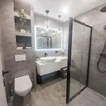 Luxury Two-bedroom By The Sea U Kalu Apartmán *