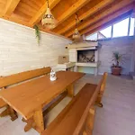 Luxury Two-bedroom By The Sea U Kalu *