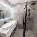 Apartmán Luxury Two-bedroom By The Sea U Kalu Postira